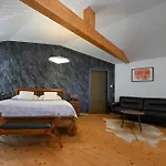 Oliva Villa Kvacany
