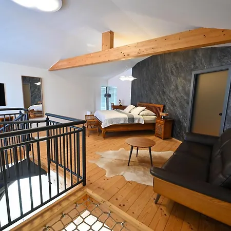 Oliva Villa *